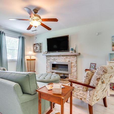 Cozy Goose Creek Escape With Patio And Grill Βίλα Εξωτερικό φωτογραφία