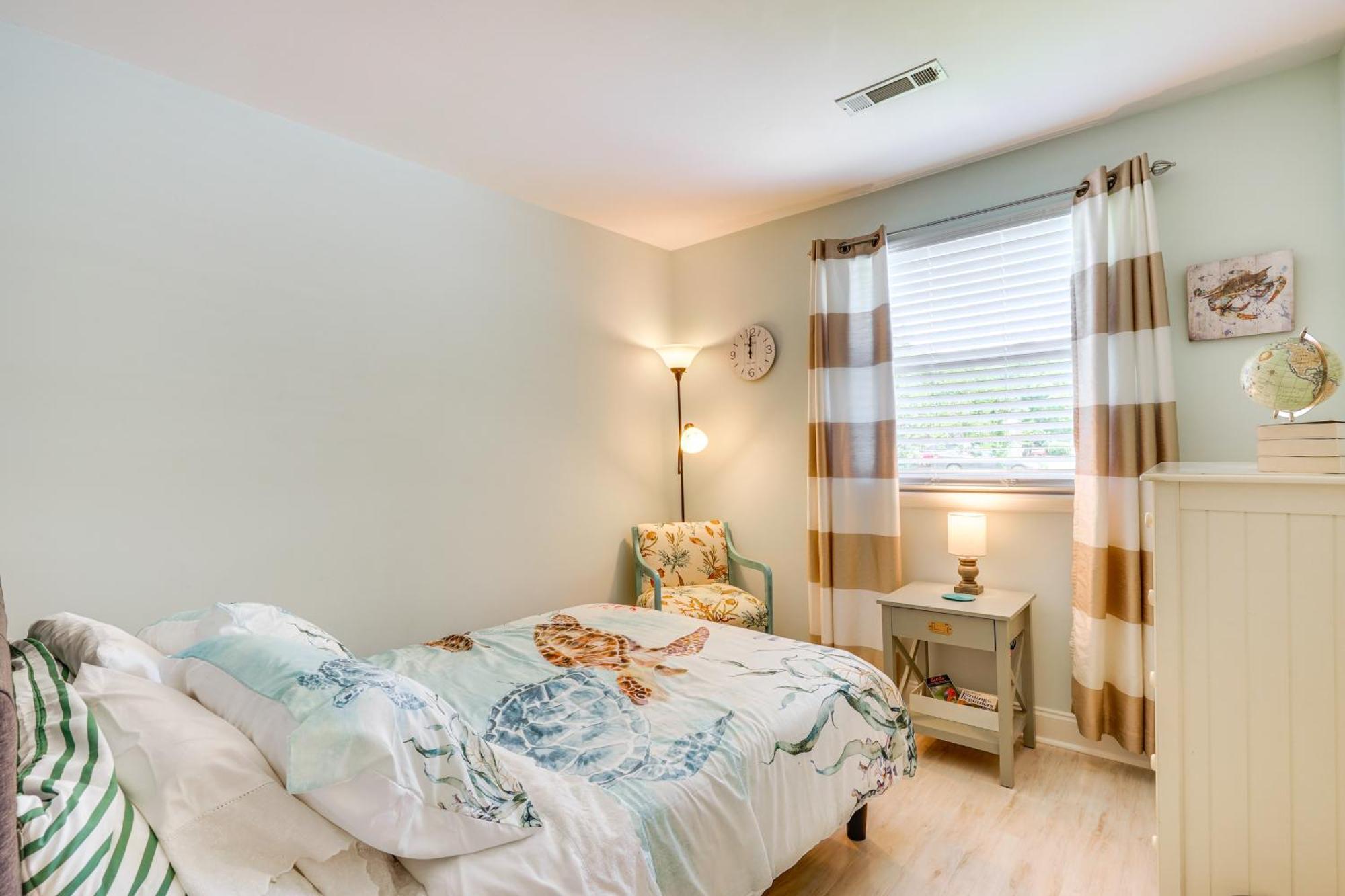 Cozy Goose Creek Escape With Patio And Grill Βίλα Εξωτερικό φωτογραφία