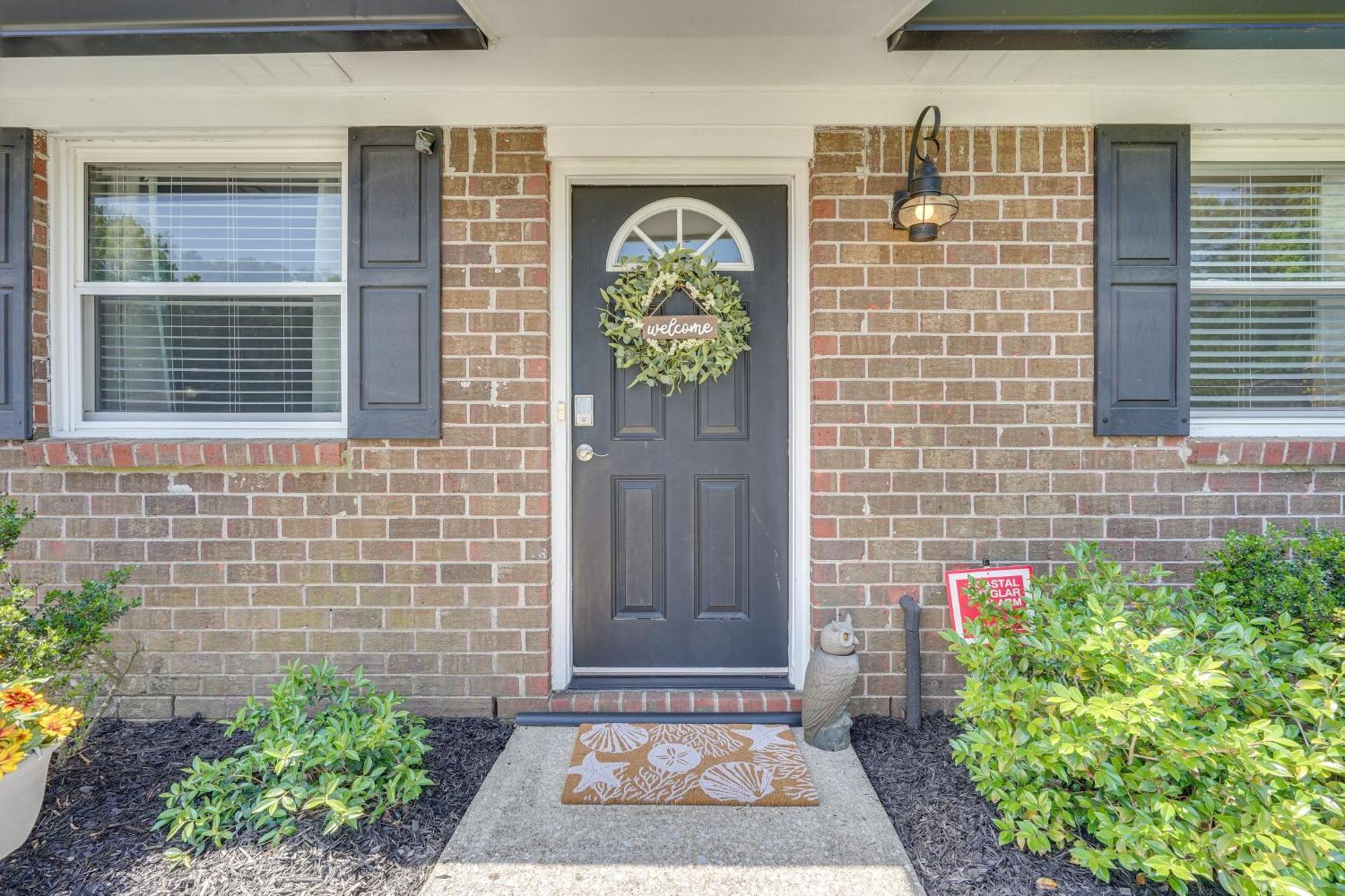 Cozy Goose Creek Escape With Patio And Grill Βίλα Εξωτερικό φωτογραφία