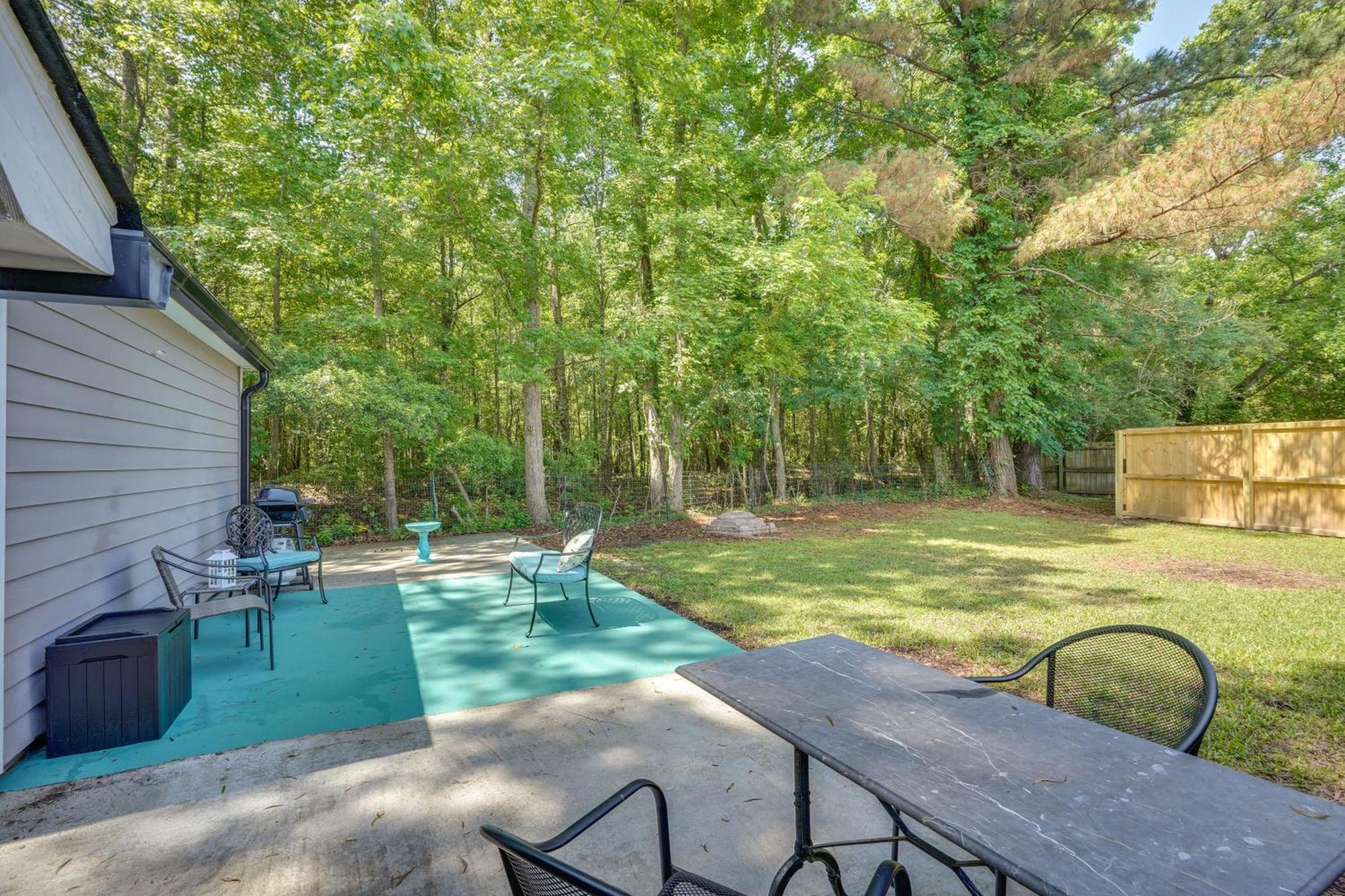 Cozy Goose Creek Escape With Patio And Grill Βίλα Εξωτερικό φωτογραφία